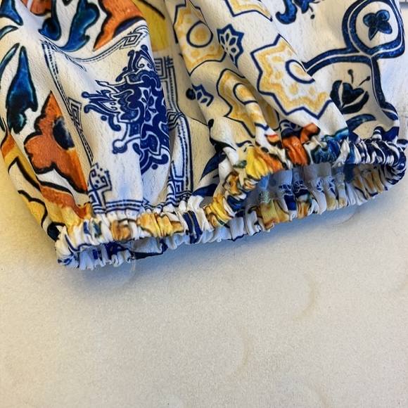 NEVER FULLY DRESSED NWOT Amalfi printed Women’s Blouse- Size 6 - Picture 13 of 13